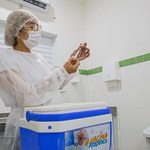 Profissionais da Educação Básica e Ensino Superior podem se vacinar contra a Covid a partir desta segunda (17)